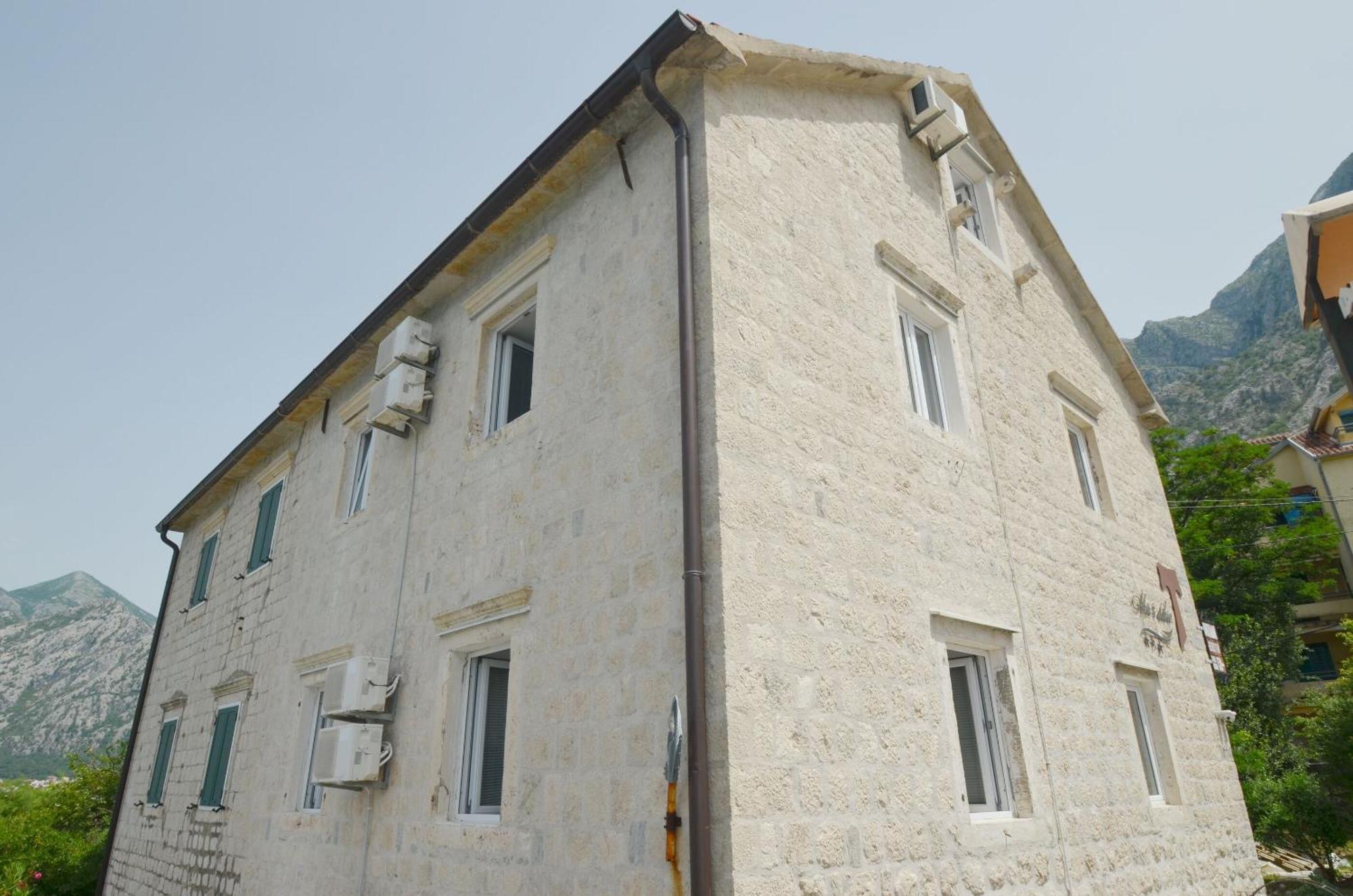 Apartments Mir I Dobro Kotor Exterior photo