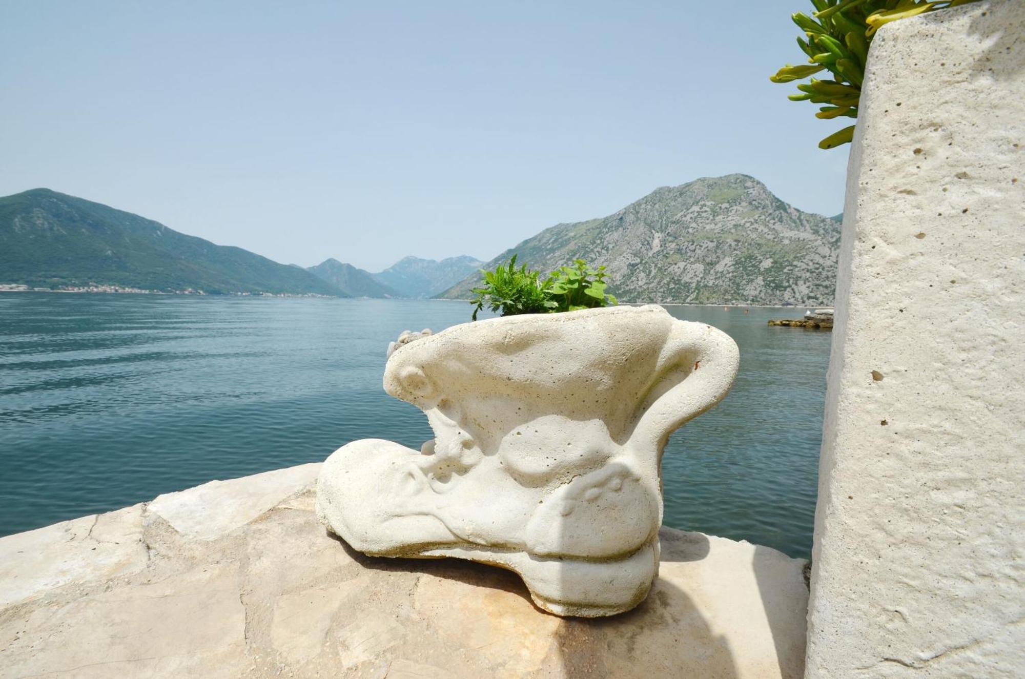 Apartments Mir I Dobro Kotor Exterior photo